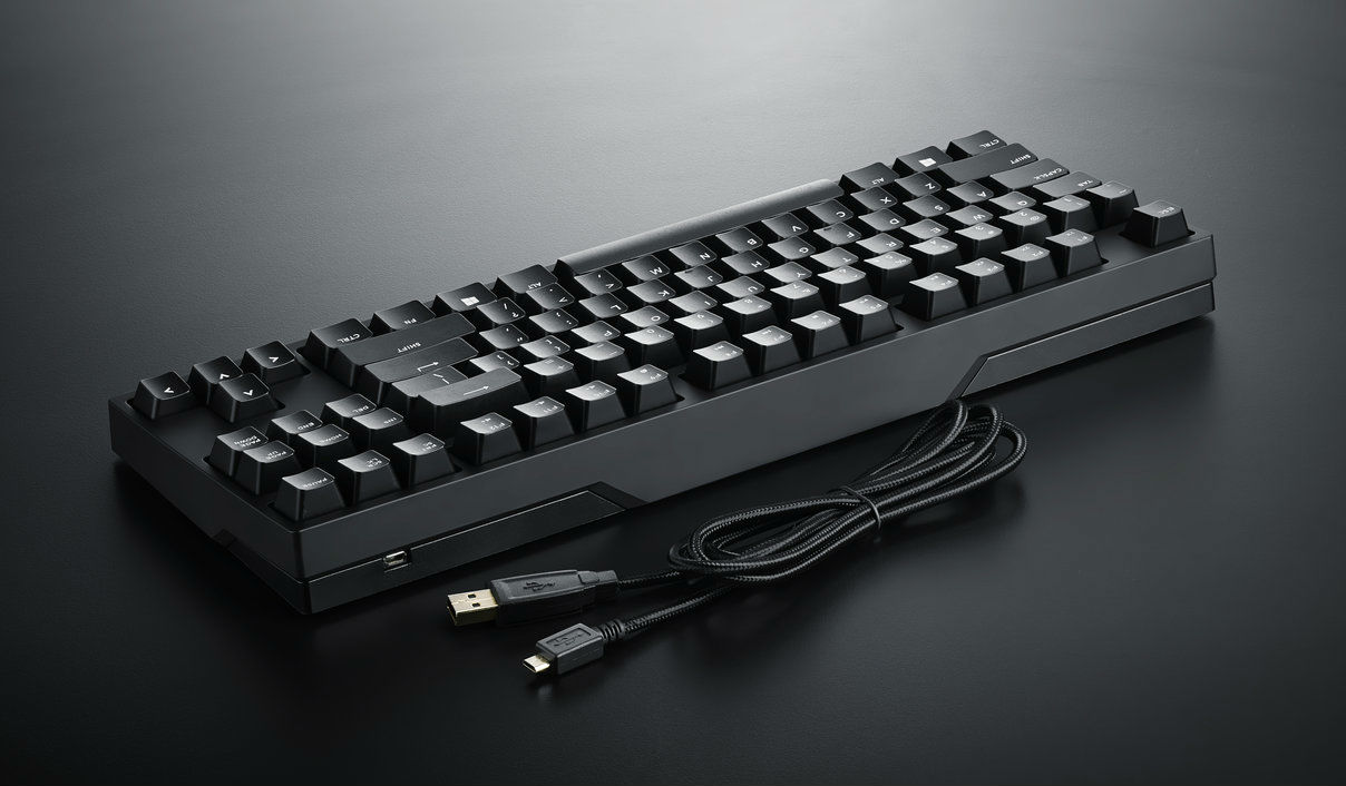 cham-te-tai-voi-topre-switch-den-tu-cm-storm-novatouch