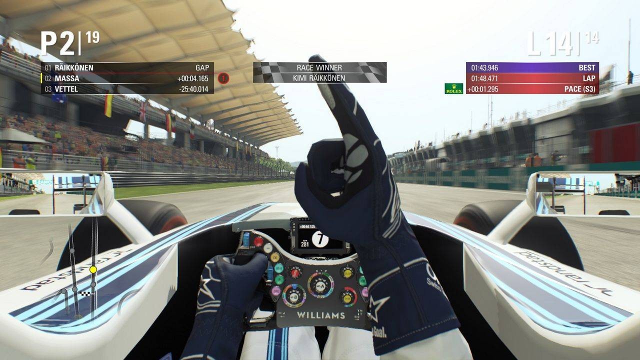 f1-2015-danh-gia-game-04.jpg