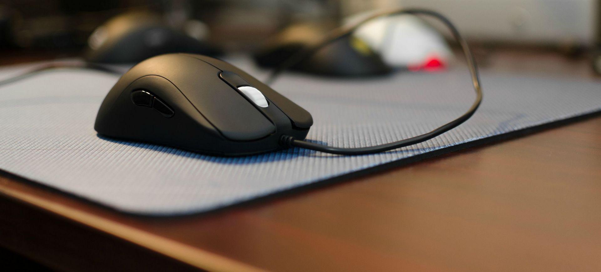 Zowie ZA13 - Đánh Giá Gaming Gear