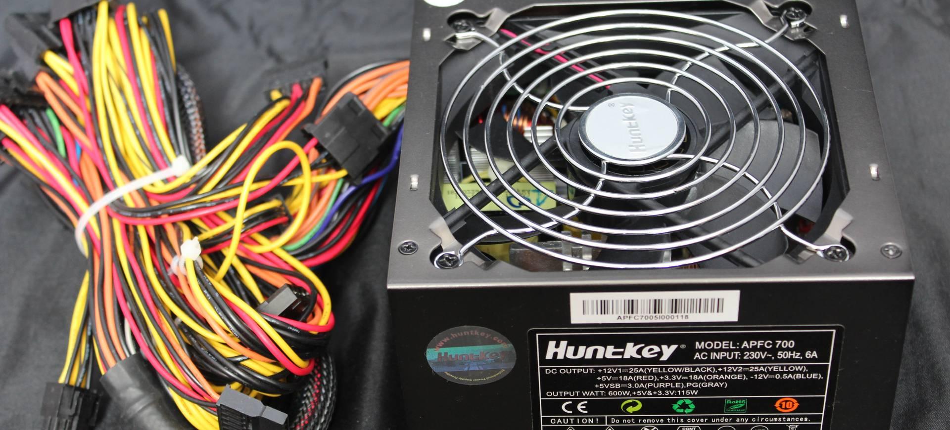 Huntkey APFC 700W - Đánh Giá Gaming Gear