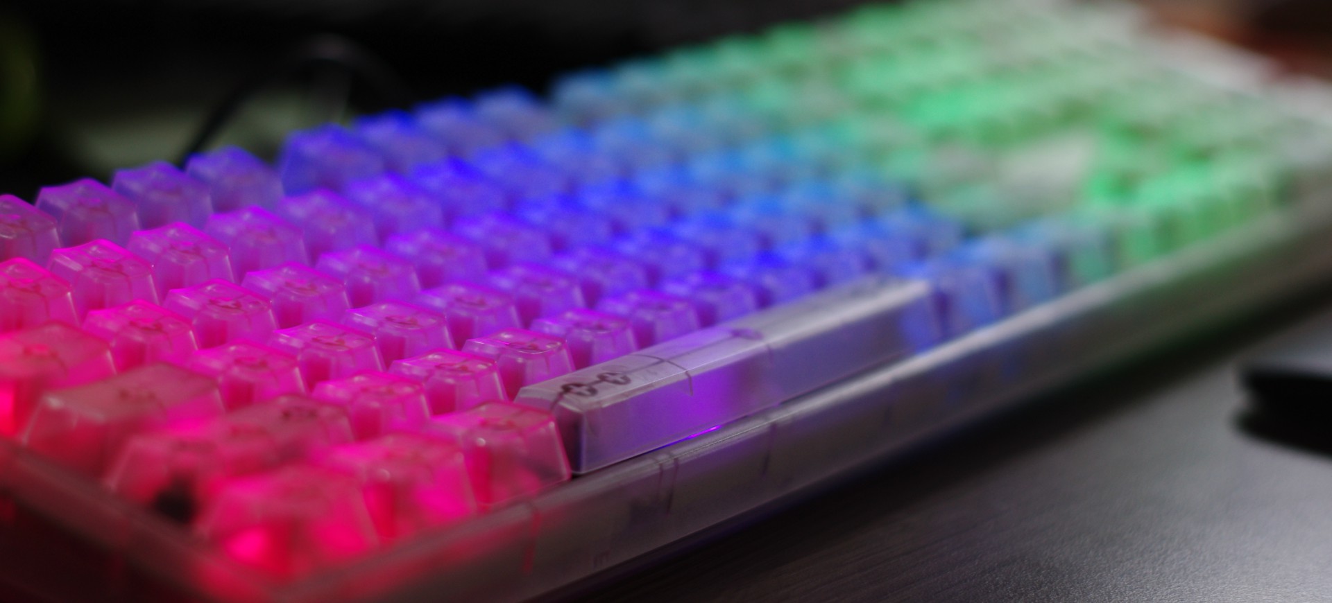 CM MasterKeys Pro L Crystal Edition - Đánh Giá Gaming Gear