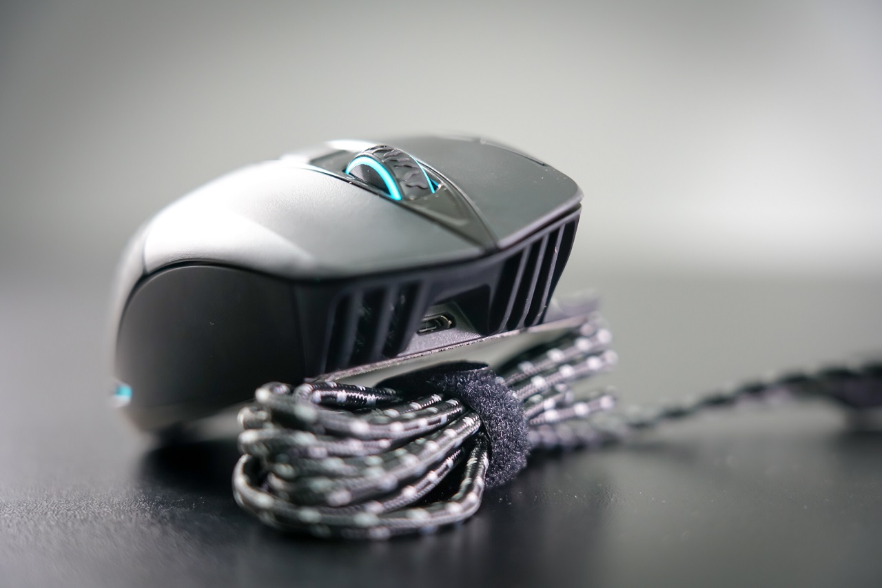 Corsair Dark Core RGB SE