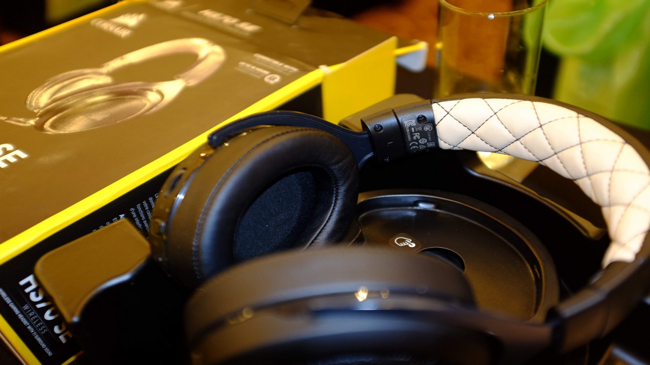 Corsair HS70 Wireless SE