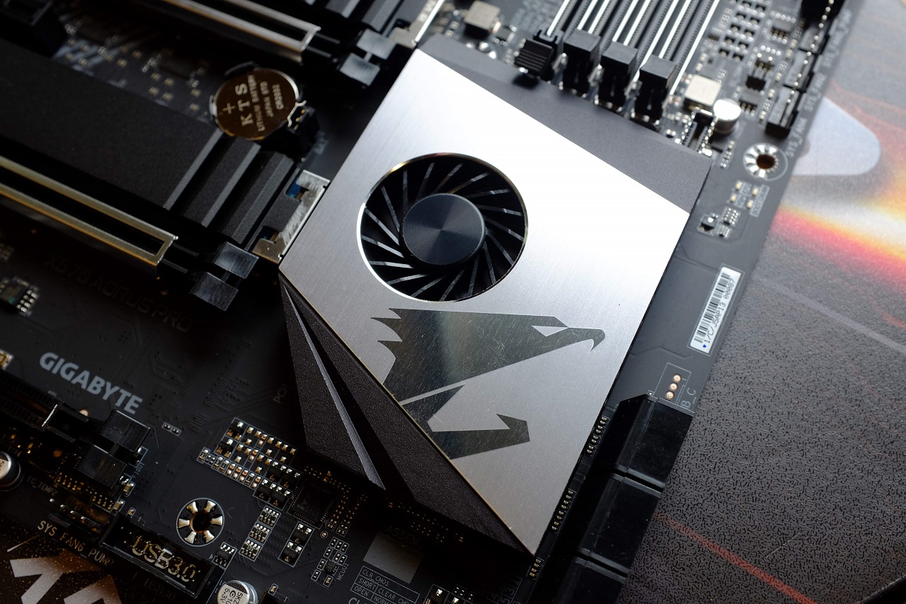 GIGABYTE AORUS X570 PRO – Em út nhưng không... ốm yếu