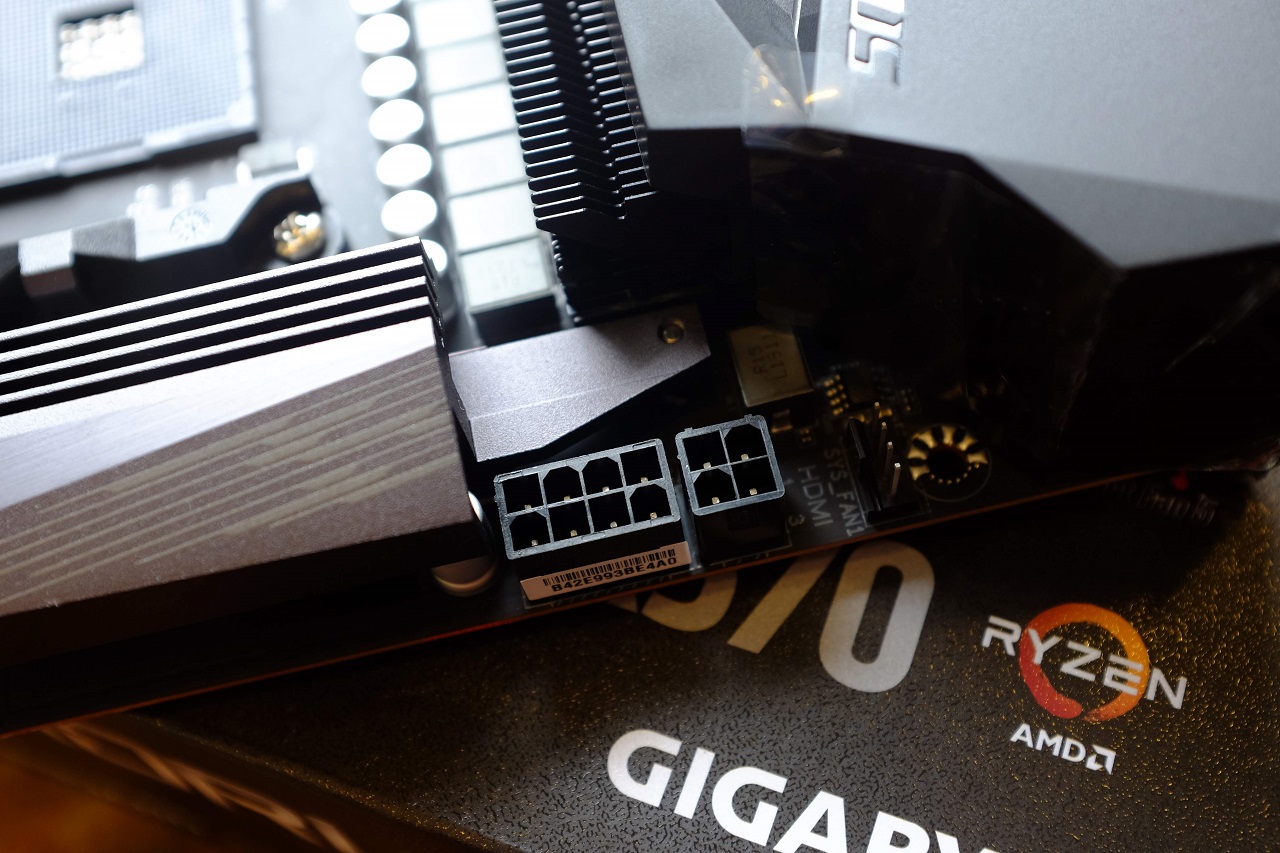 GIGABYTE AORUS X570 PRO – Em út nhưng không... ốm yếu