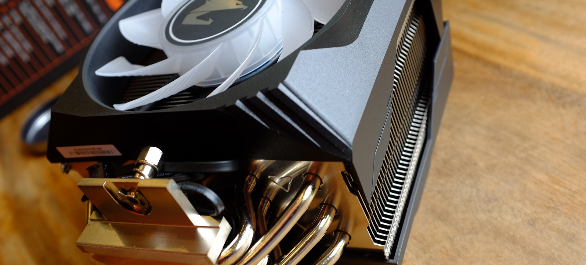 AORUS ATC800 CPU Cooler - Sẵn sàng cho Ryzen 3000 Series