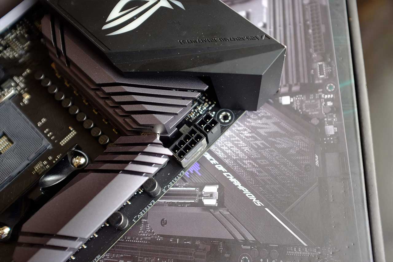 ASUS Strix X570 E Gaming, AMD Ryzen 7 3700x