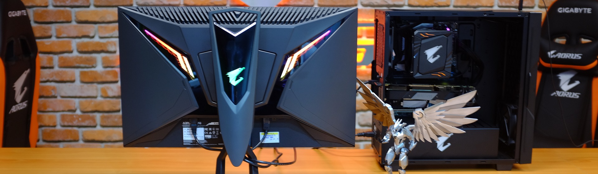 AORUS FI27Q