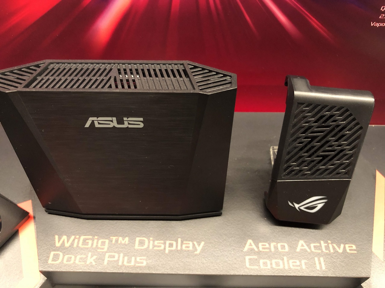 ASUS ROG Phone II – "Ông hoàng" làng game trên di động