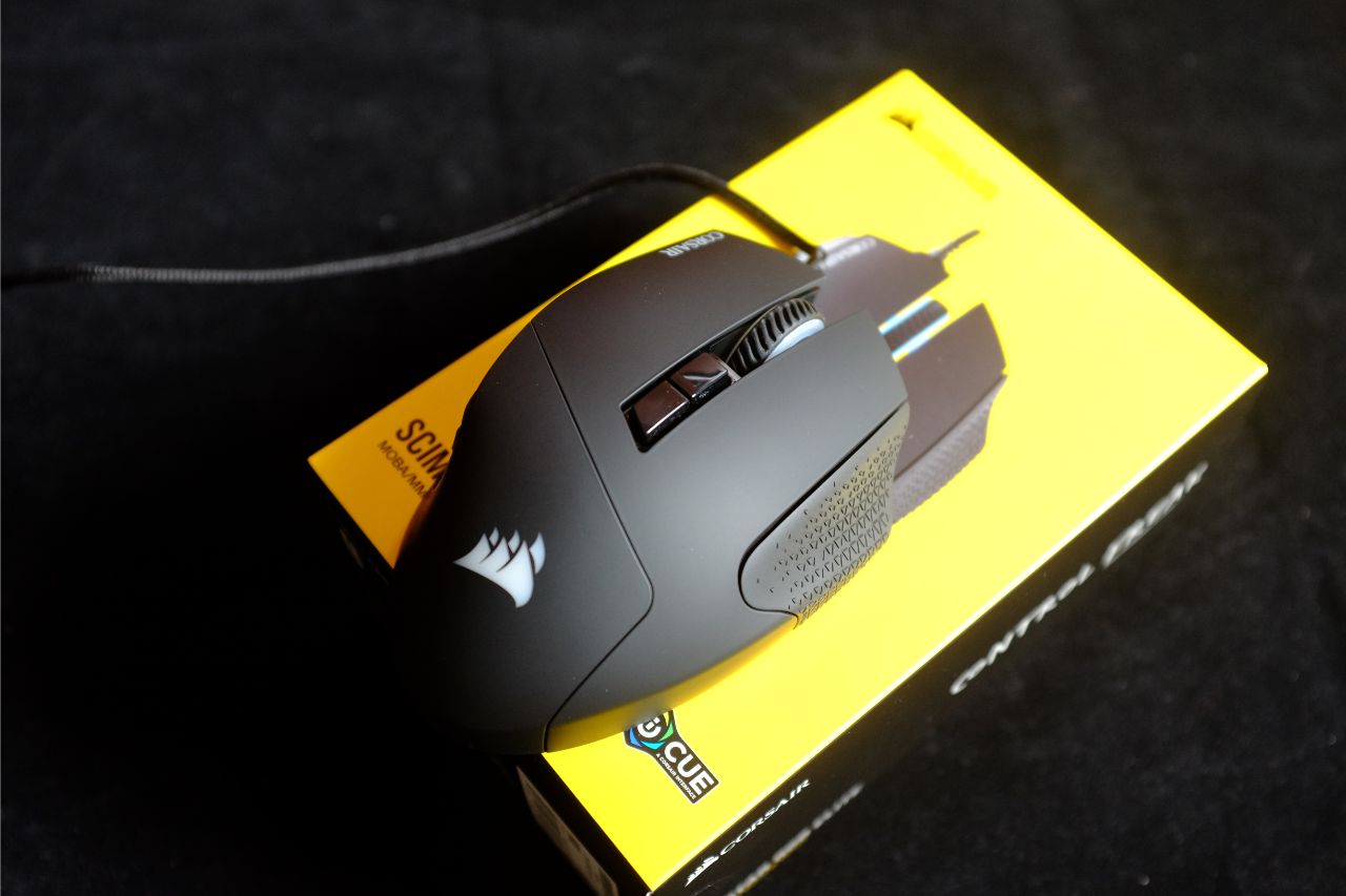 Corsair Scimitar RGB Elite