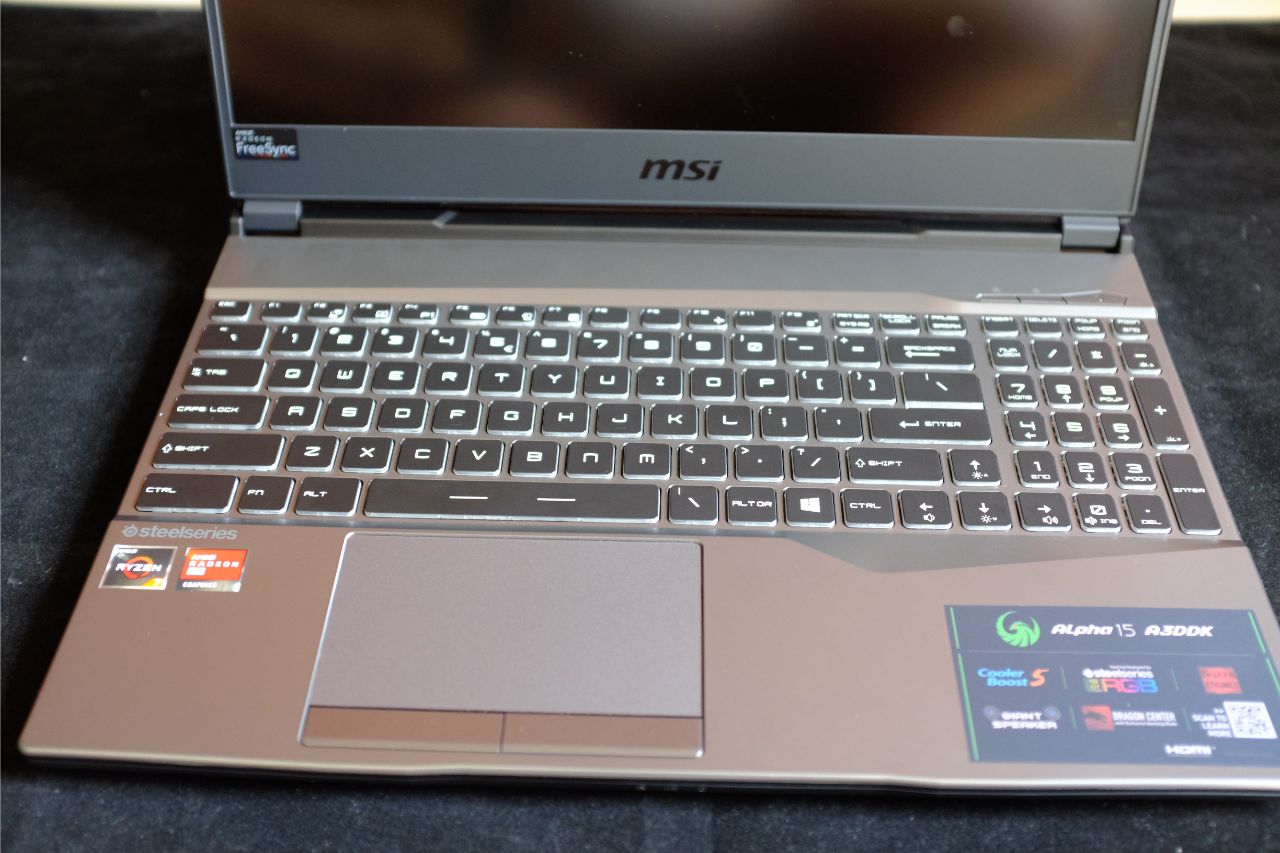 MSI ALPHA 15