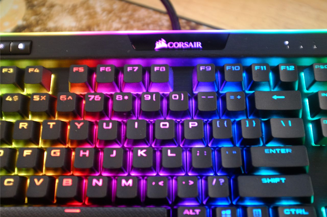 Corsair K95 RGB Platinum XT