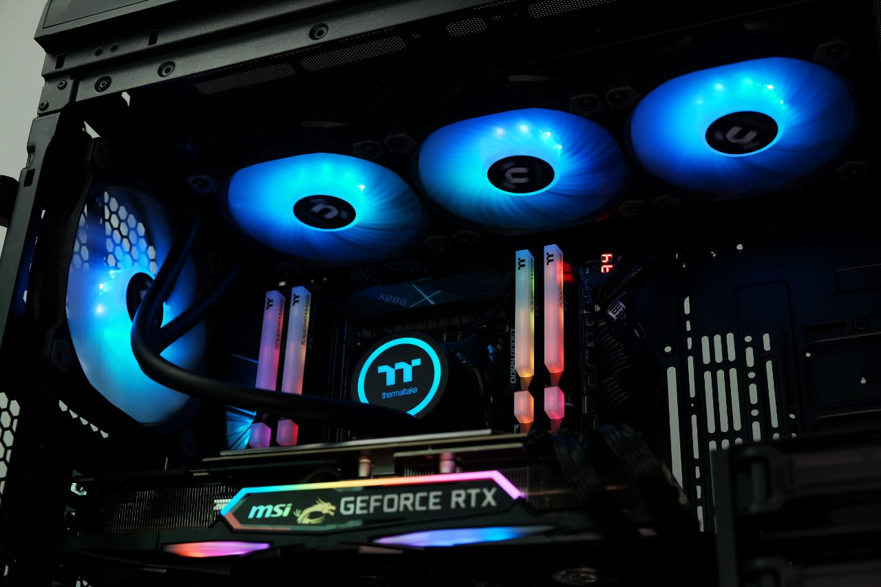 TT RGB Plus
