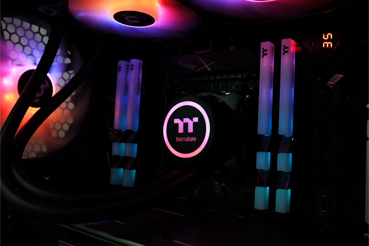 TT RGB Plus