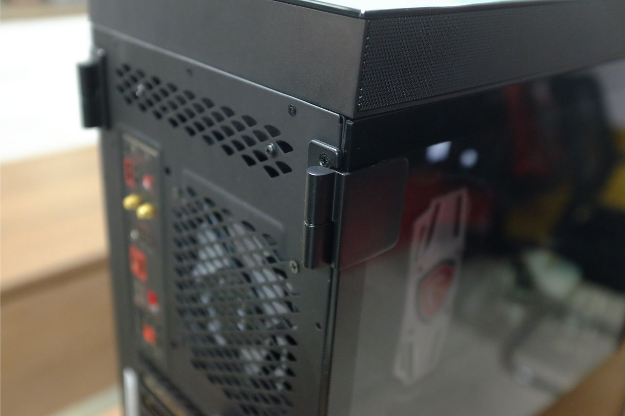 MSI MPG SEKIRA 500X