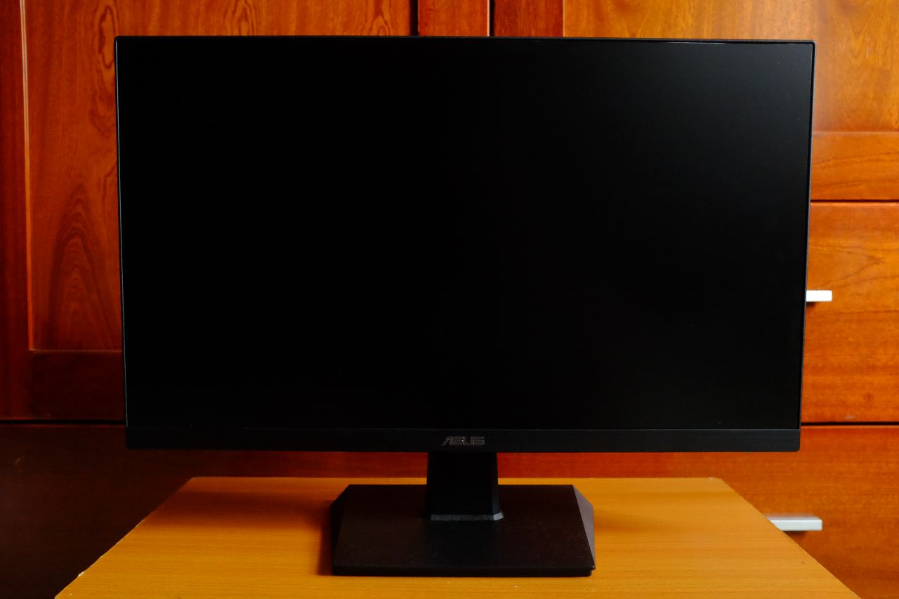 ASUS VA24EHE