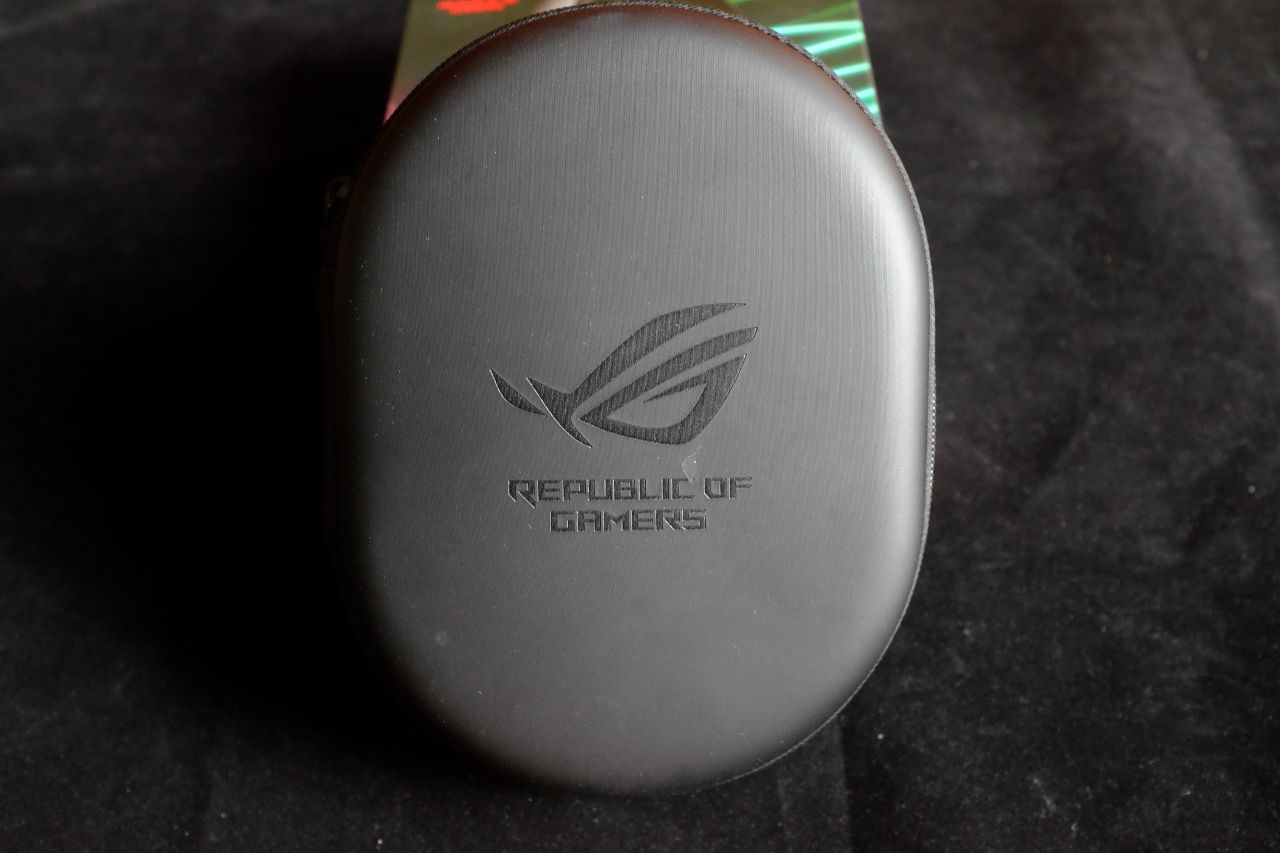 ASUS Strix Go 2.4GHz– Đánh Giá Gaming Gear