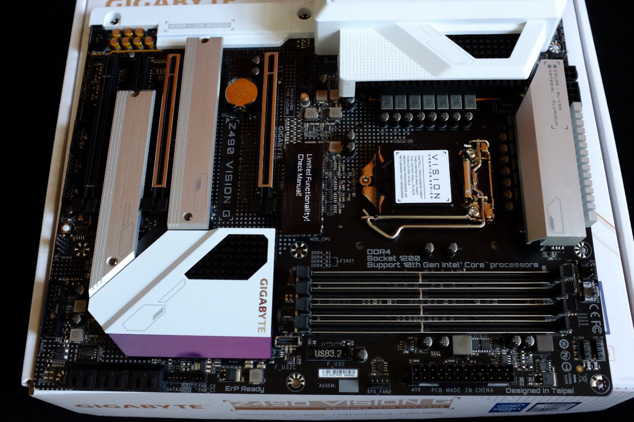 Gigabyte Z490 Vision G - Đánh Giá Nhanh