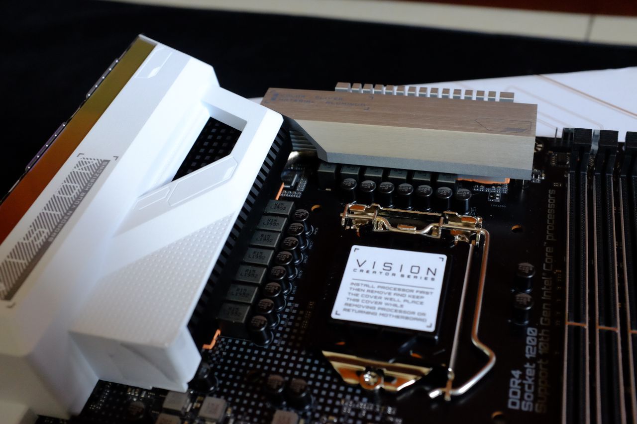 Gigabyte Z490 Vision G - Đánh Giá Nhanh