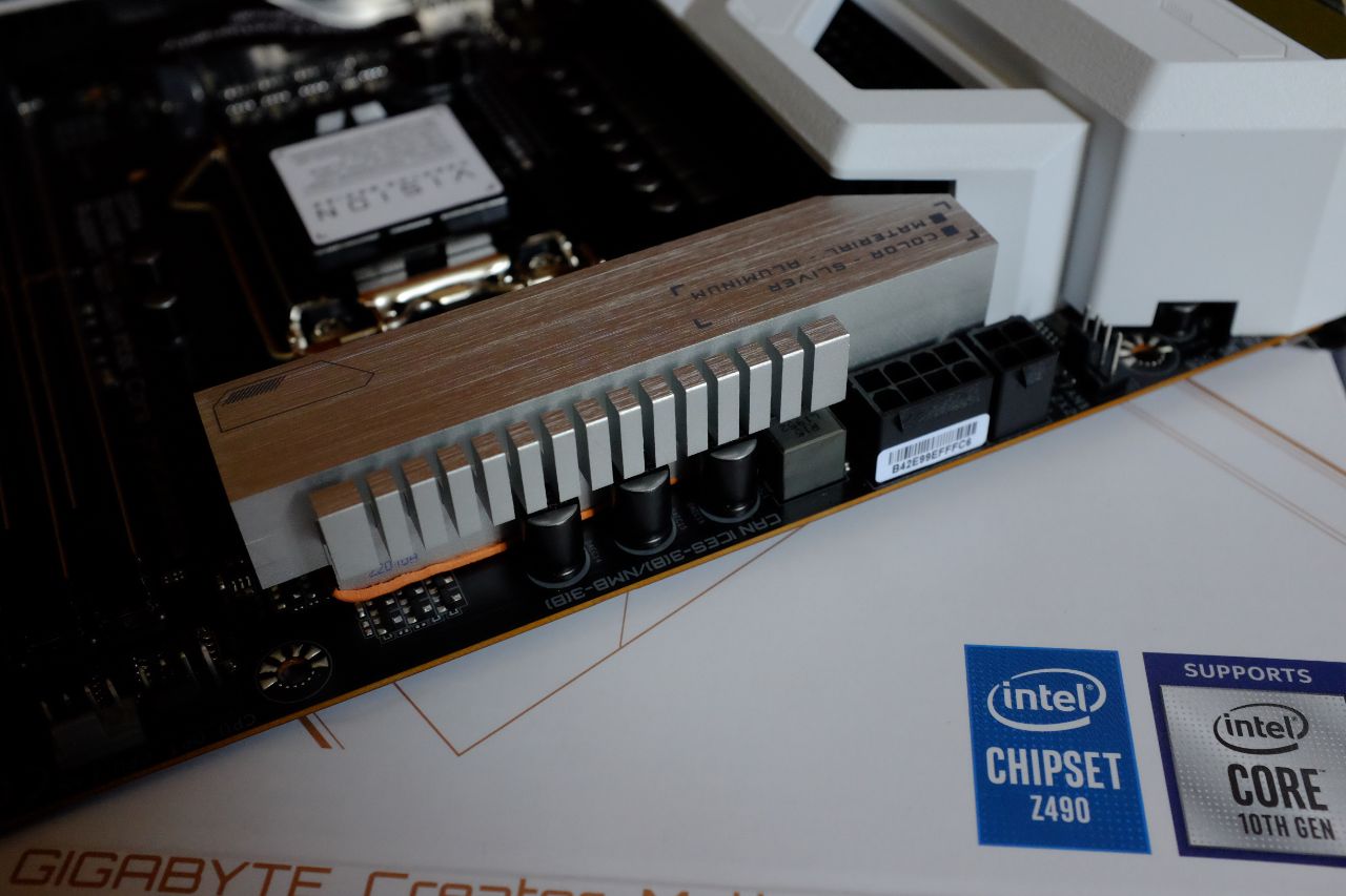 Gigabyte Z490 Vision G - Đánh Giá Nhanh