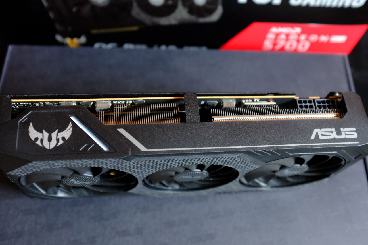 ASUS RX 5700 TUF GAMING X3 8GB – Đánh Giá Gaming Gear