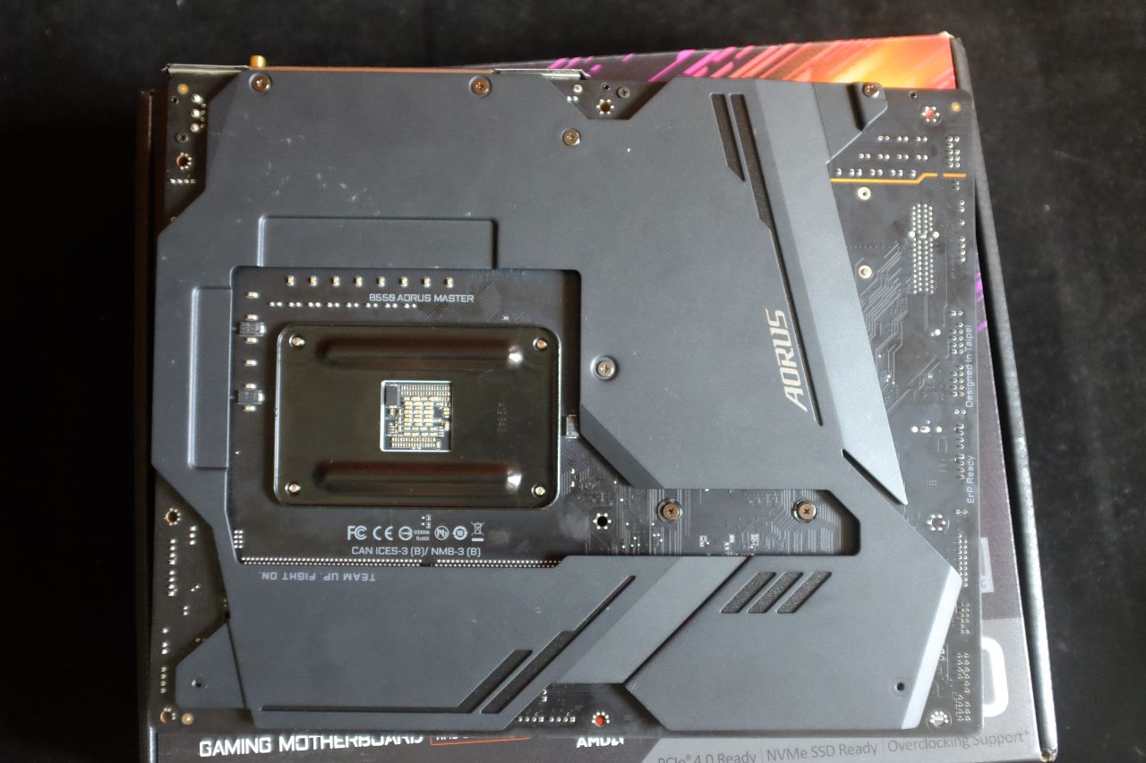 AORUS B550 Master - Đánh Giá Nhanh