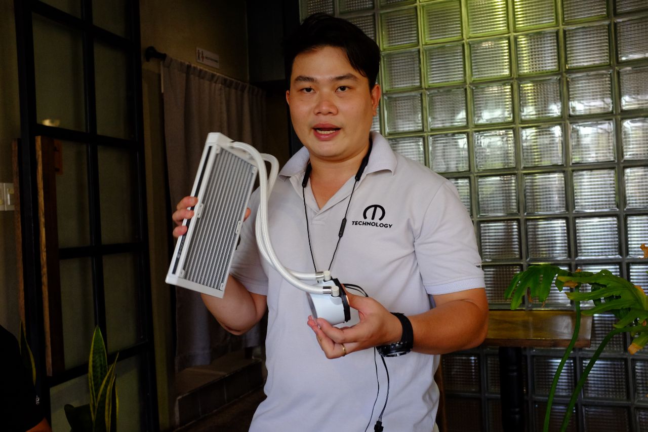 ID-Cooling ZoomFlow "đổ bộ" thị trường Việt Nam