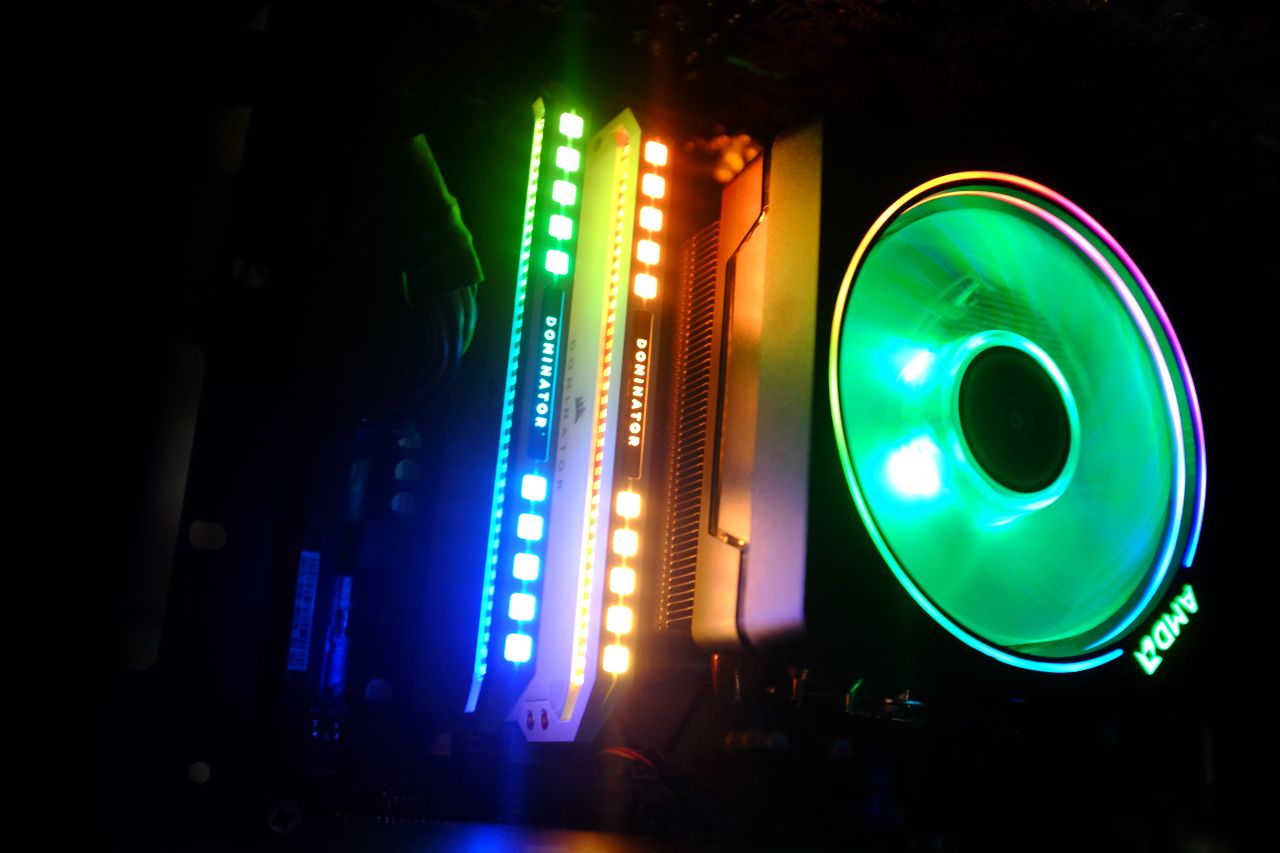 Corsair Dominator Platinum RGB 16GB 3200MHz - Đánh Giá Nhanh