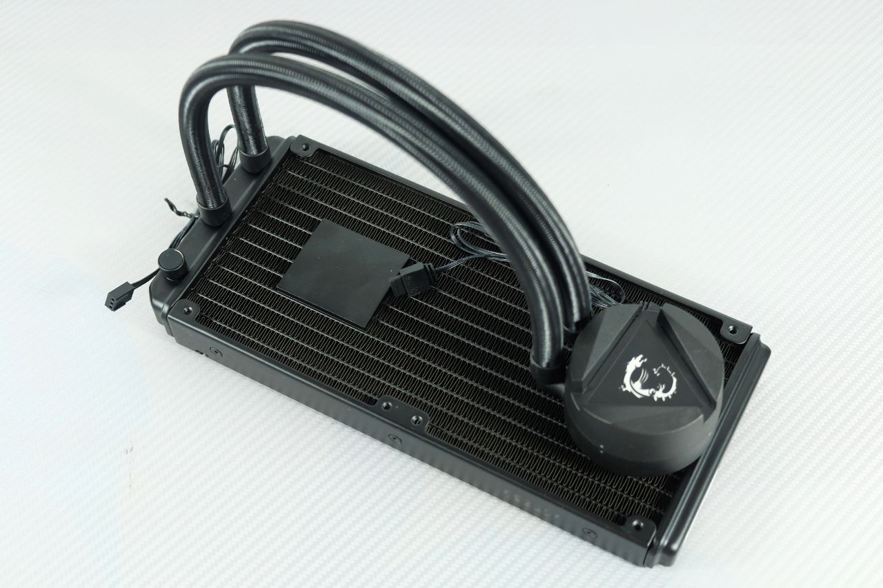 MSI MAG CoreLiquid 240R - Đánh giá nhanh