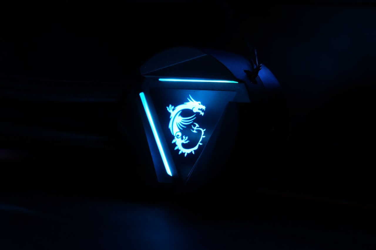 MSI MAG CoreLiquid 240R - Đánh giá nhanh