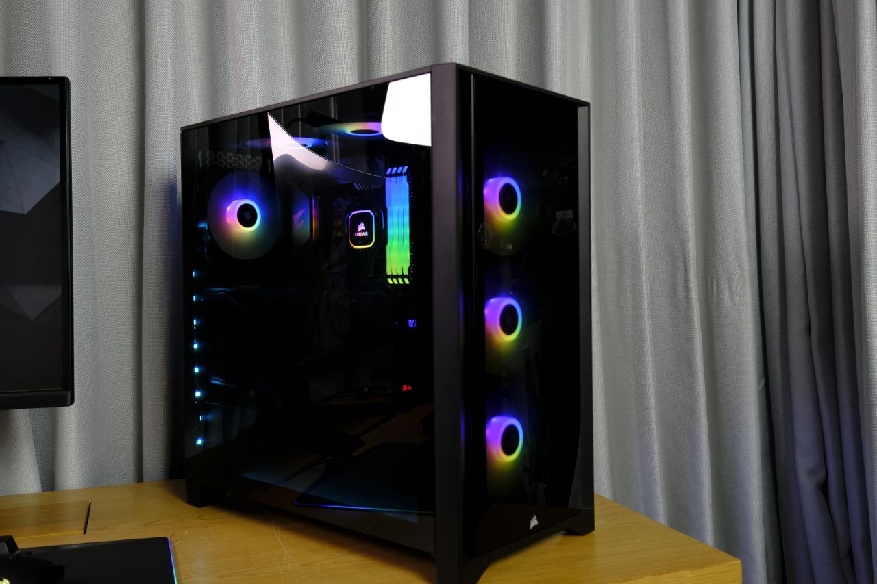 Corsair 4000X RGB Mid Tower Gaming Case - Đánh Giá Nhanh