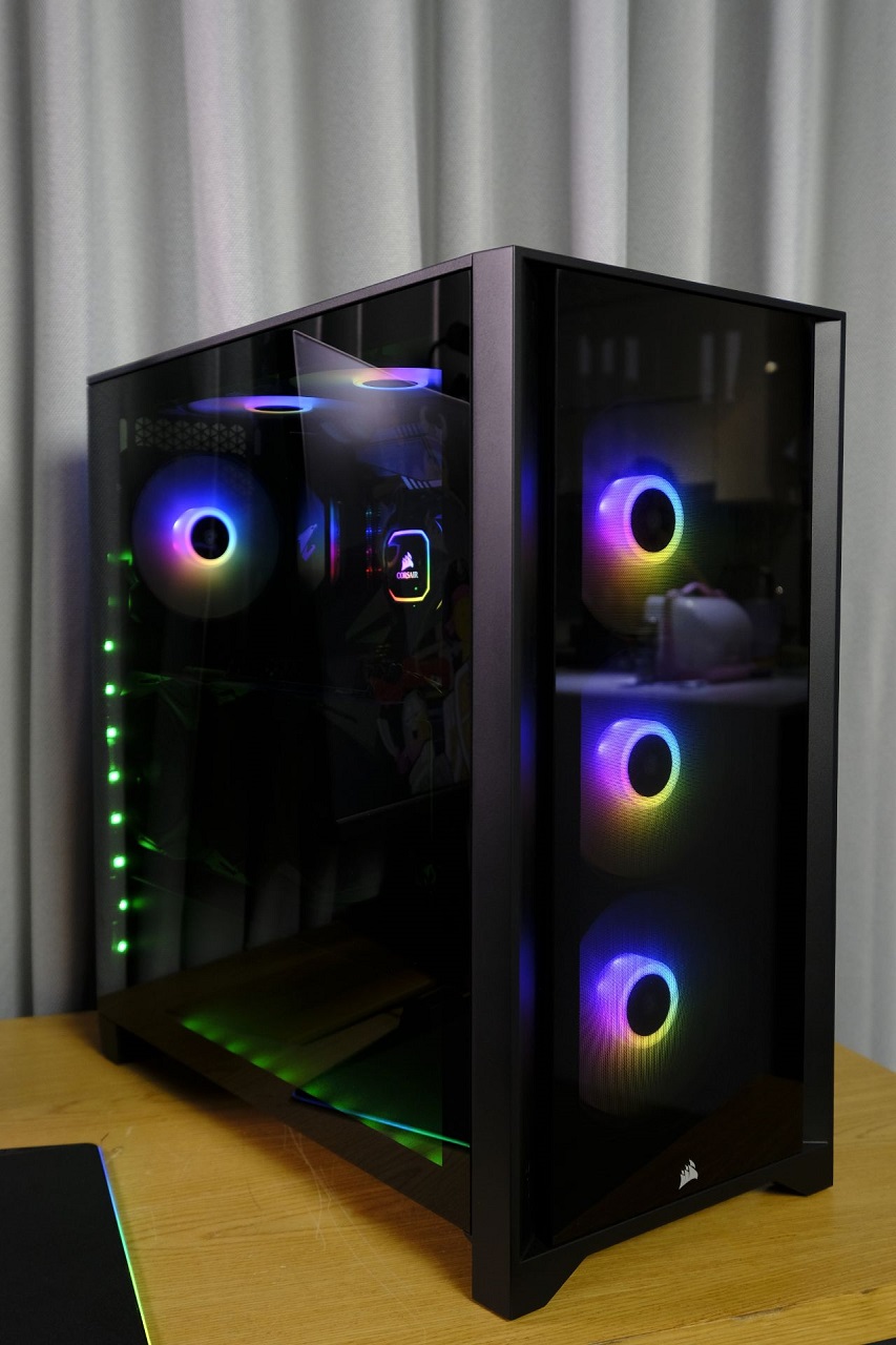 Corsair 4000X RGB Mid Tower Gaming Case - Đánh Giá Nhanh
