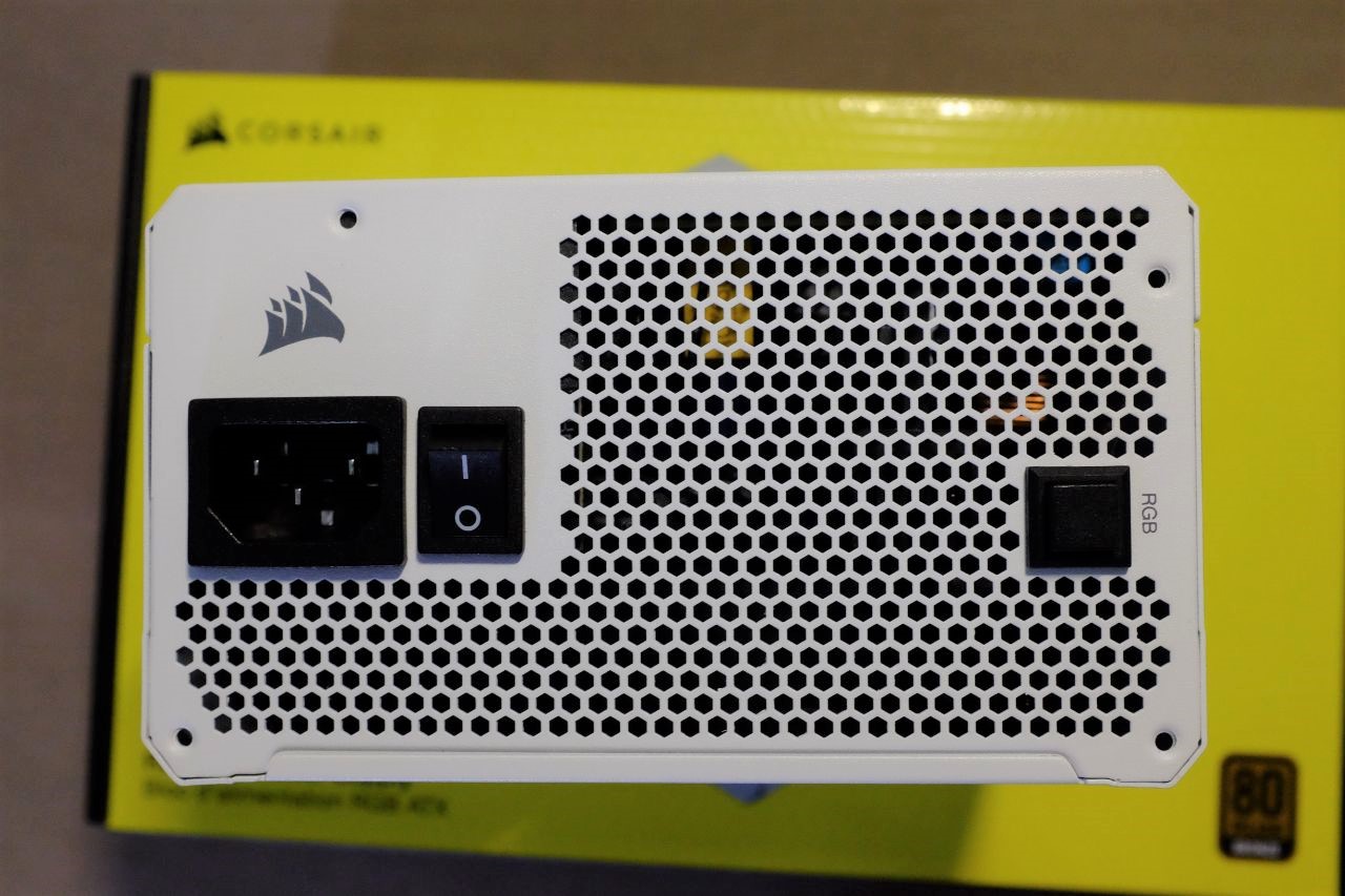 Corsair CX550F RGB ATX Power Supply - Đánh Giá Nhanh
