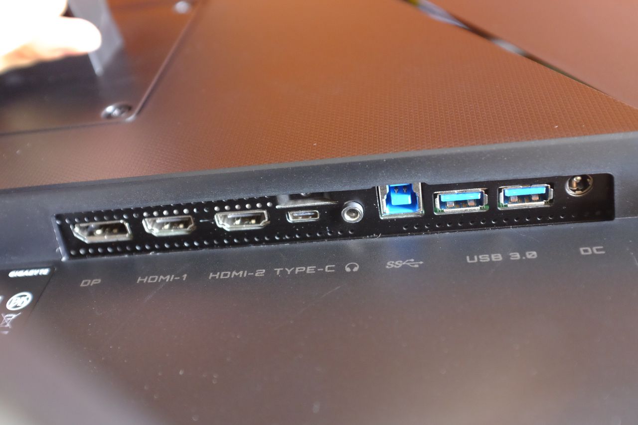 Gigabyte M27F Gaming Monitor - Đánh Giá Gaming Gear