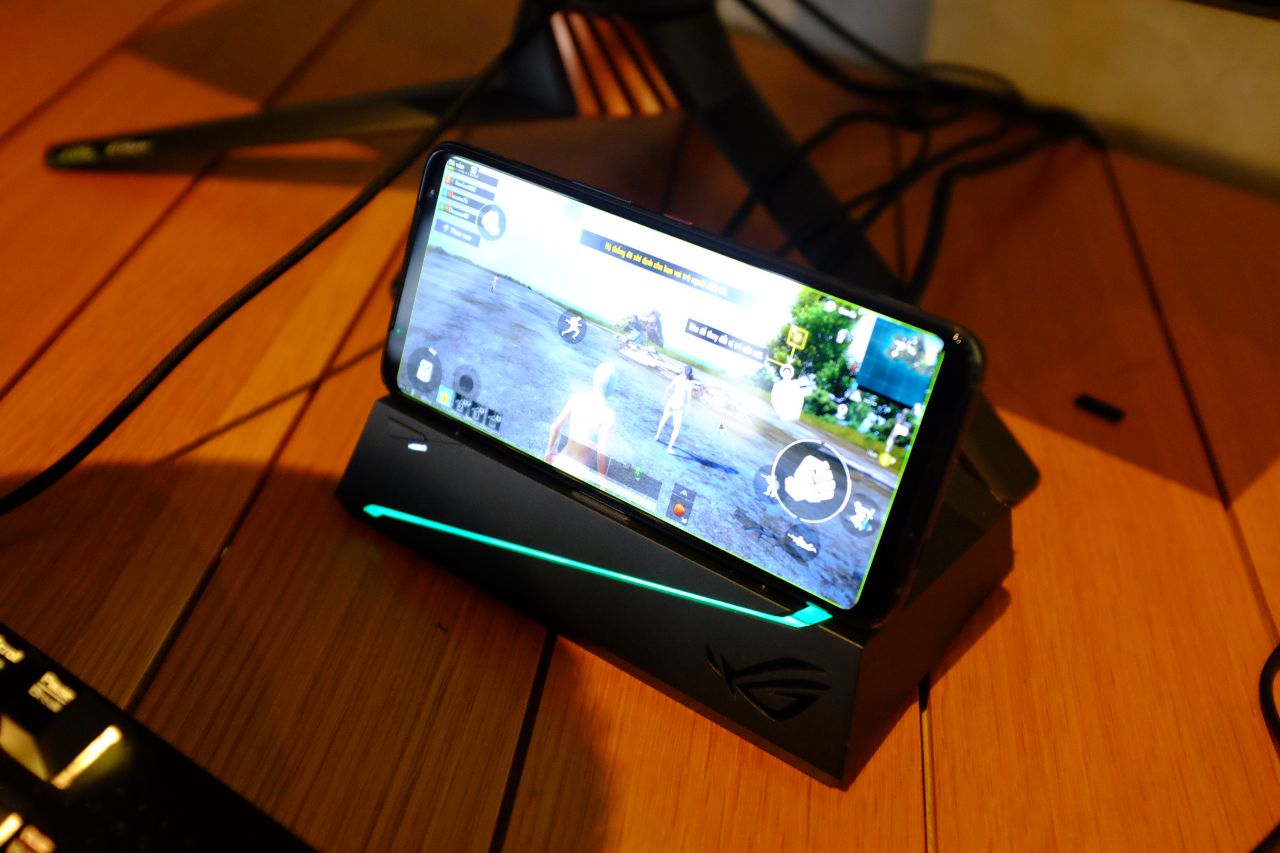 ASUS ROG Phone 3 "đổ bộ" thị trường Việt Nam