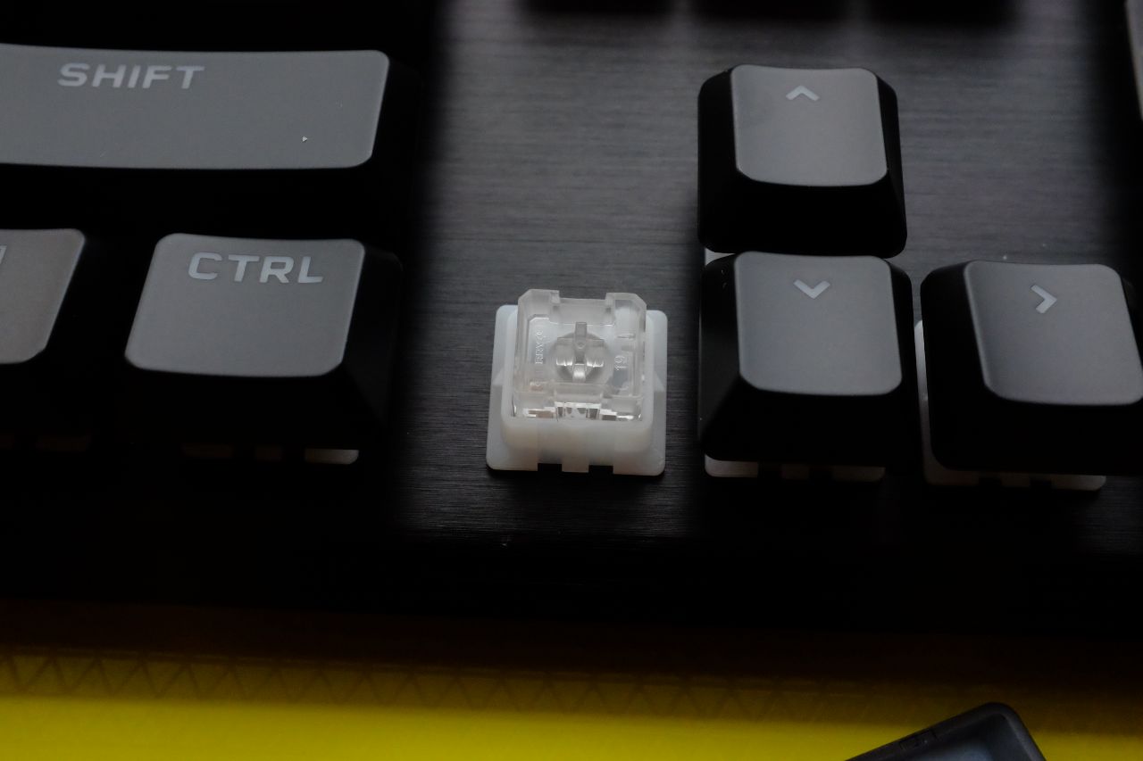 Corsair K60 Pro Mechanical Keyboard - Đánh Giá Gaming Gear