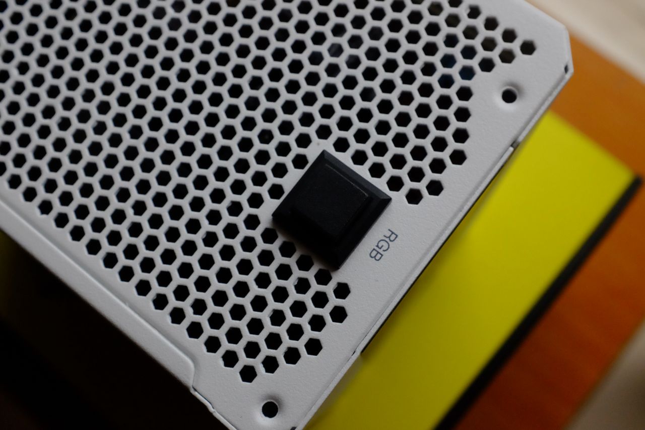 Corsair CX750F RGB - Đánh Giá Nhanh