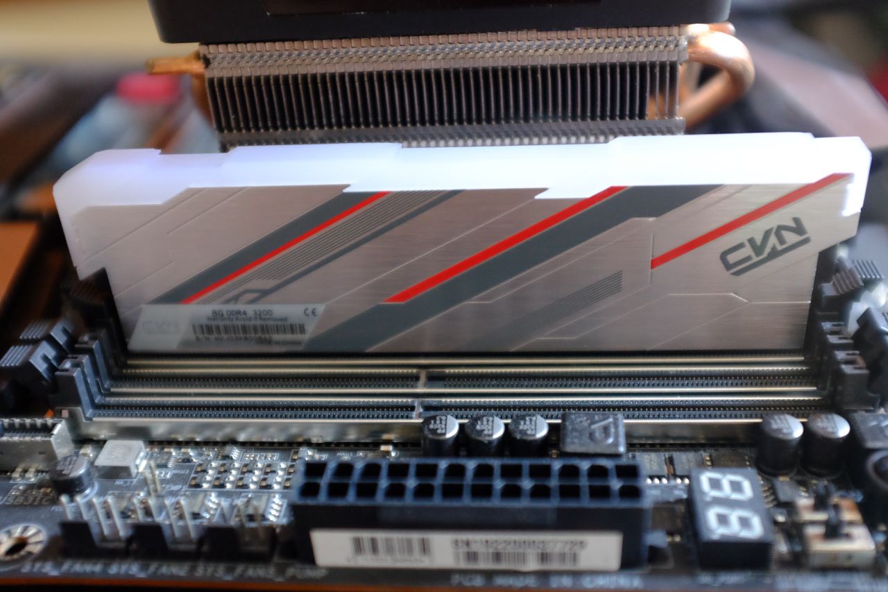 Colorful CVN Guardian DDR4 3200MHz 8GB - Đánh Giá Nhanh
