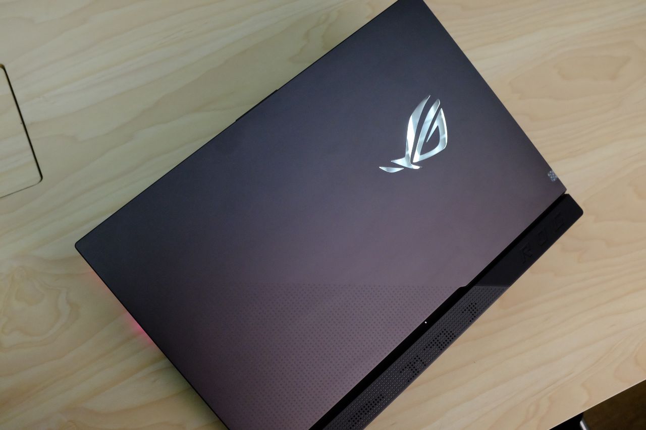 ASUS Strix G17 G713 - Đánh Giá Nhanh