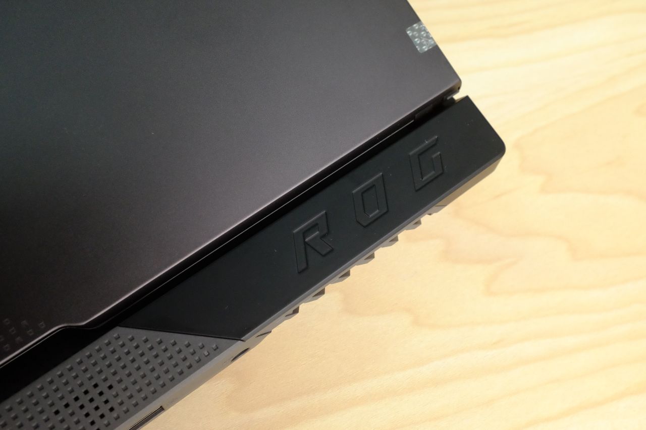 ASUS Strix G17 G713 - Đánh Giá Nhanh
