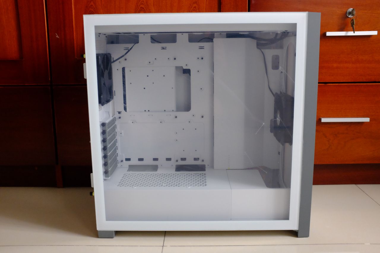 Corsair 5000D Tempered Glass - Đánh Giá Nhanh