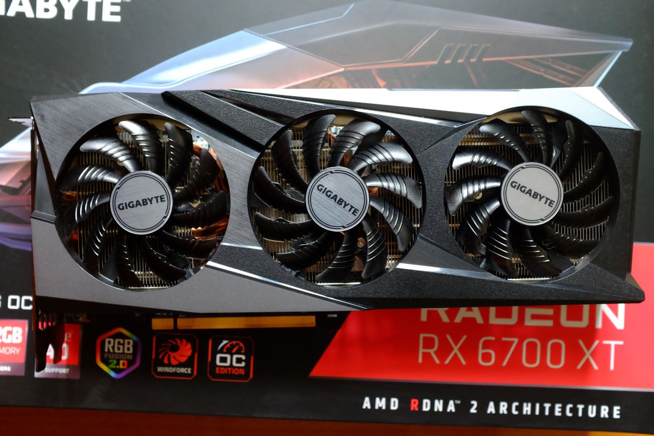 Gigabyte RX 6700 XT Gaming OC 12G - Đánh Giá Gaming Gear