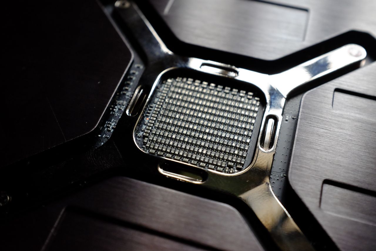 ASUS TUF GAMING RX 6800 XT - Đánh Giá Gaming Gear