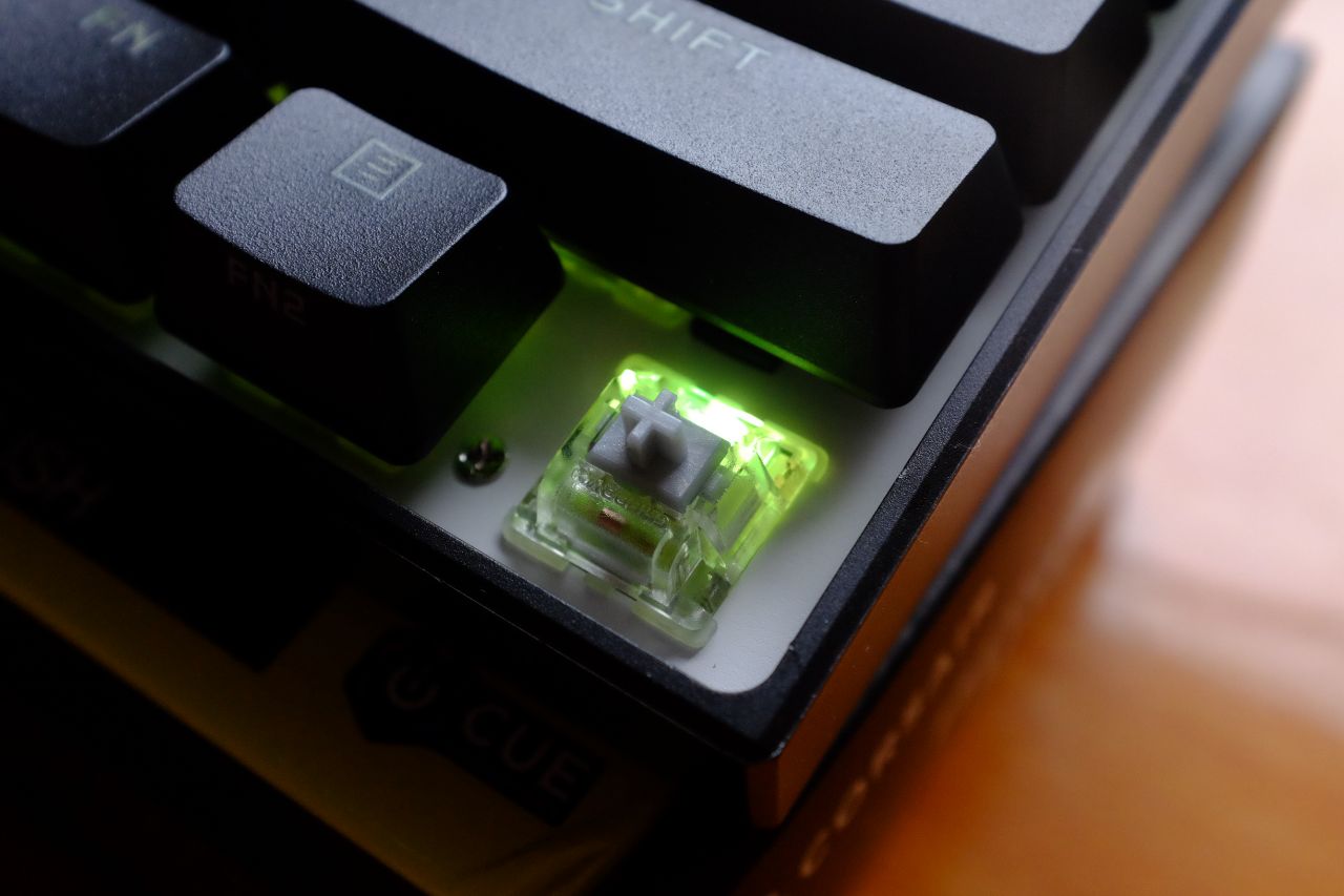 Corsair K65 RGB MINI MX Speed - Đánh Giá Nhanh
