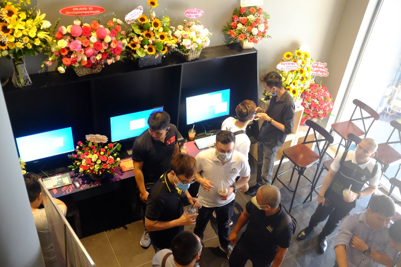 Hưng Danh Computer chính thức khai trương Fluent Coffee