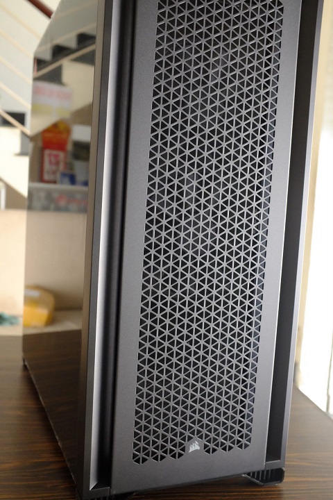 Corsair 7000D Airflow Tower Gaming Case - Đánh Giá Nhanh