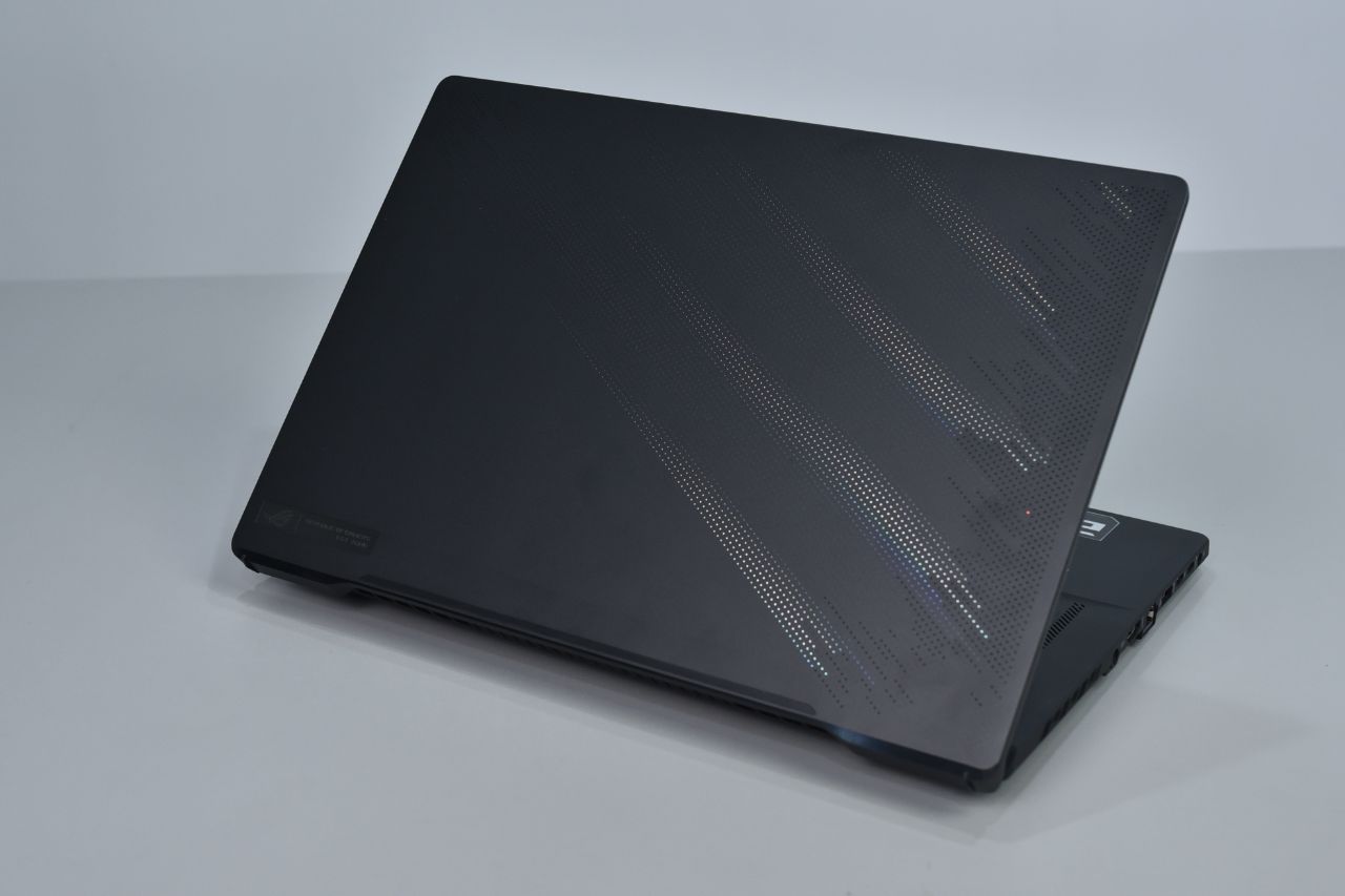 ASUS ROG Zephyrus M16 - Đánh Giá Nhanh