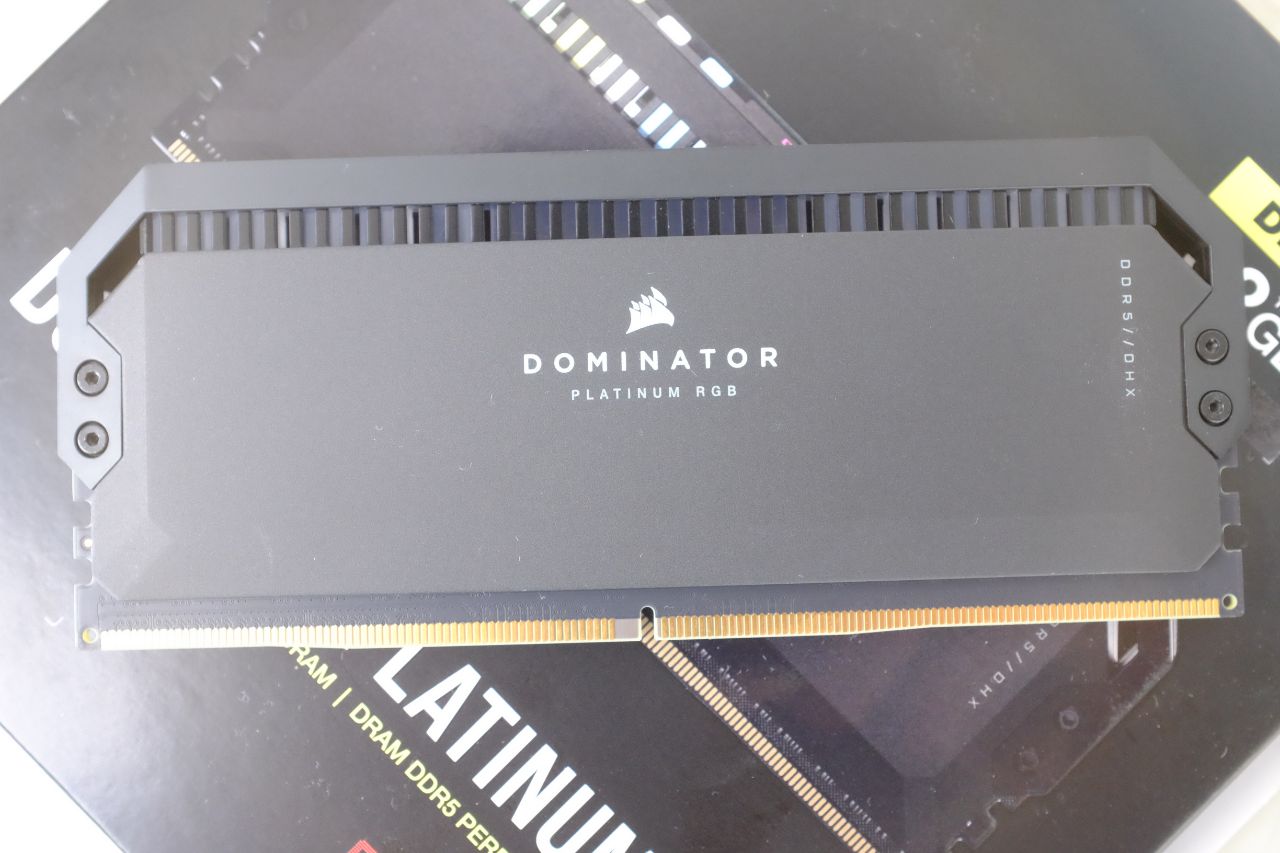 Corsair Dominator Platinum DDR5 32GB - Đánh Giá Nhanh