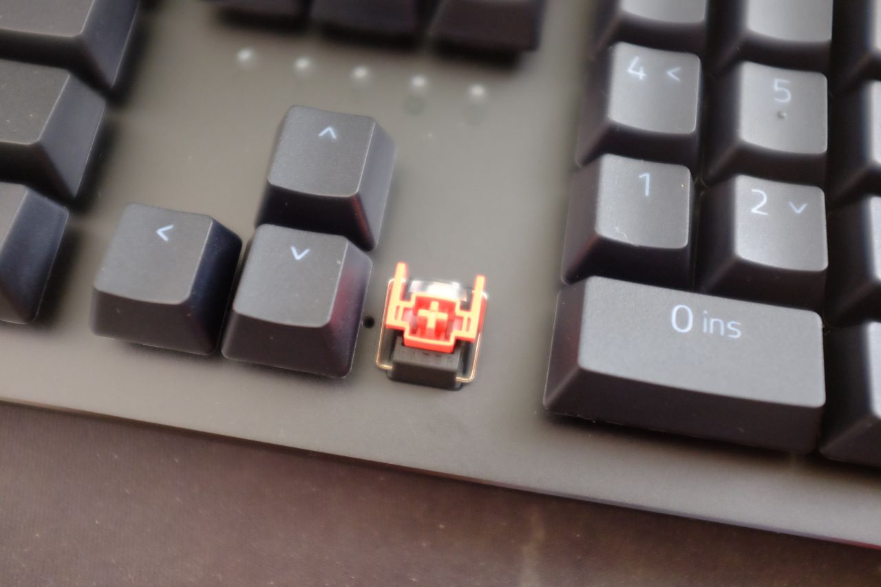 Razer Huntsman V2 Optical - Đánh Giá Gaming Gear