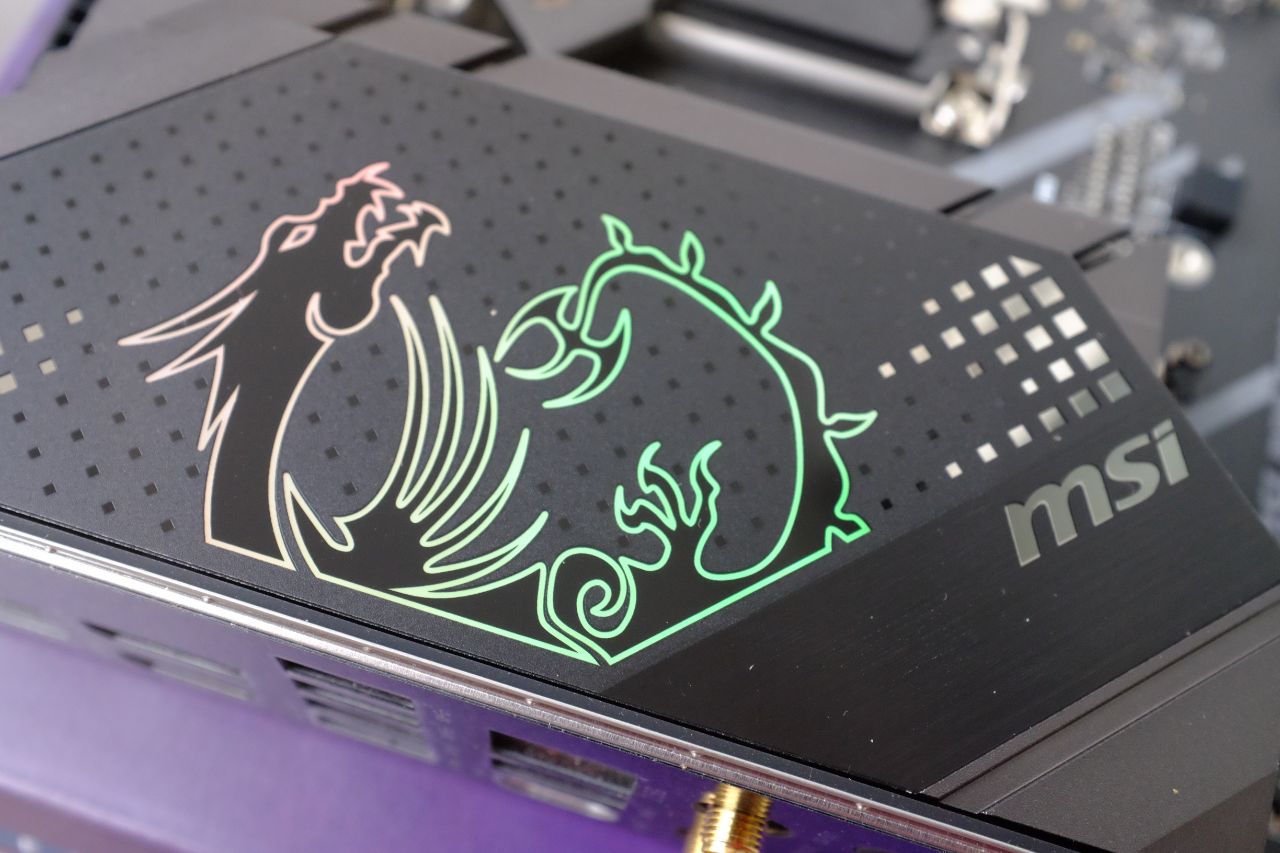MSI MPG Z690 Edge Wifi DDR4 - Đánh Giá Nhanh